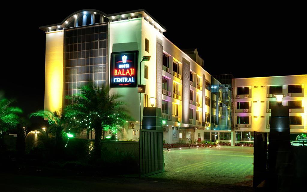 Hotel Balaji Central Ratlam Екстер'єр фото