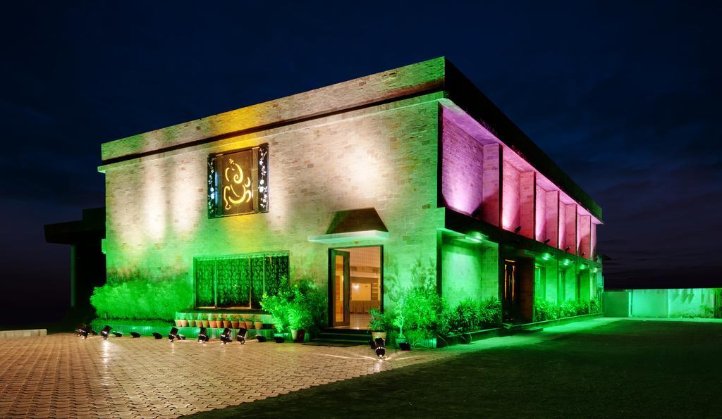 Hotel Balaji Central Ratlam Екстер'єр фото